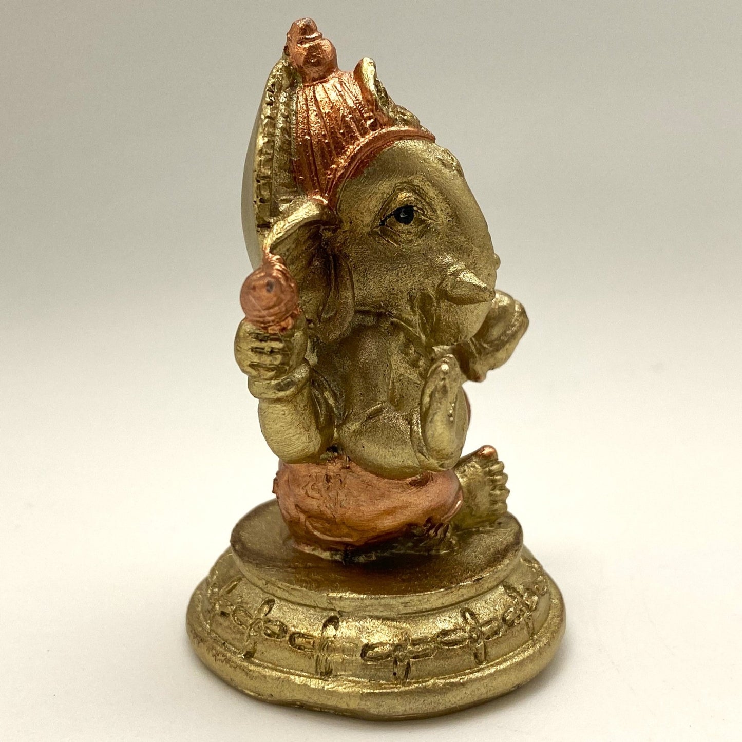 Innenmodell "Ganesh auf Rund - Sockel" - 35 x 70 mm - Schneekugelhaus